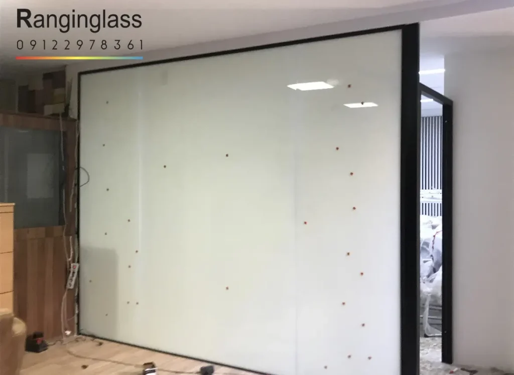 شیشه ساتینا