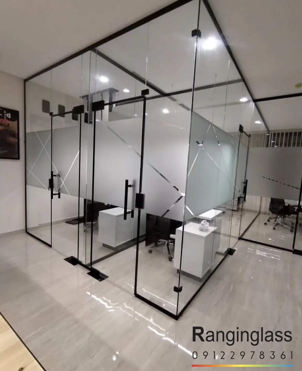 نمای داخلی شیشه ای