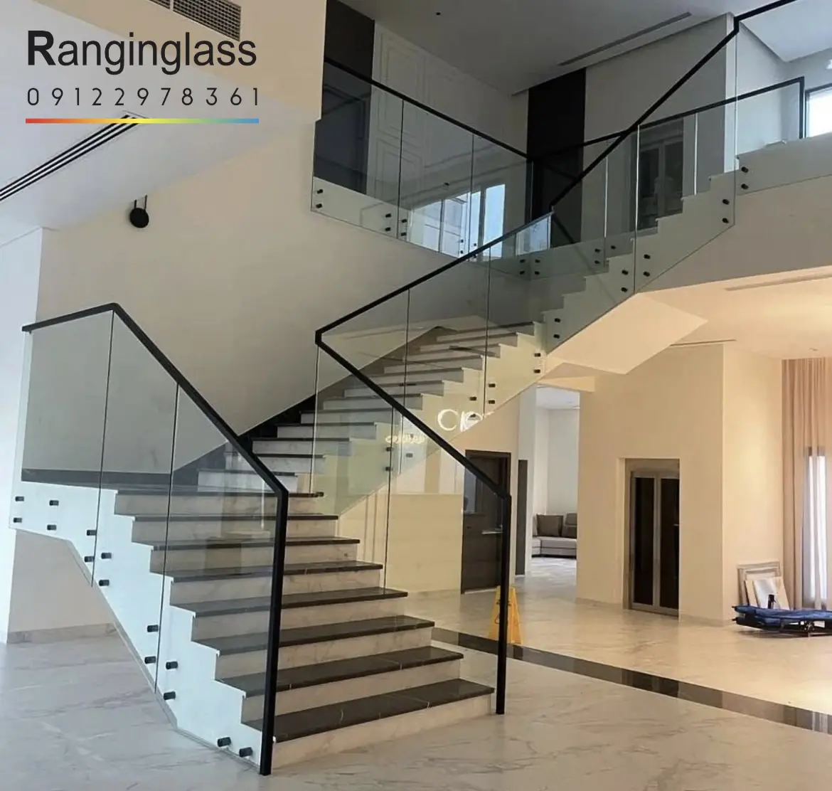 نمونه نرده شیشه ای